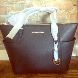 Michael Kors Jet Set Tote Large